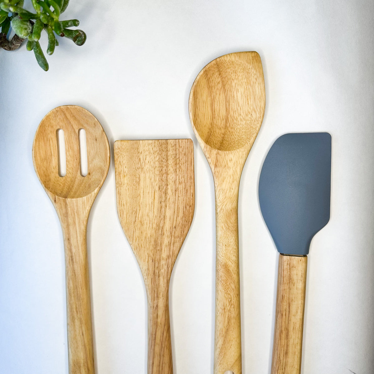 Earth-Friendly Wooden Utensil Set | Natural, Plastic Free